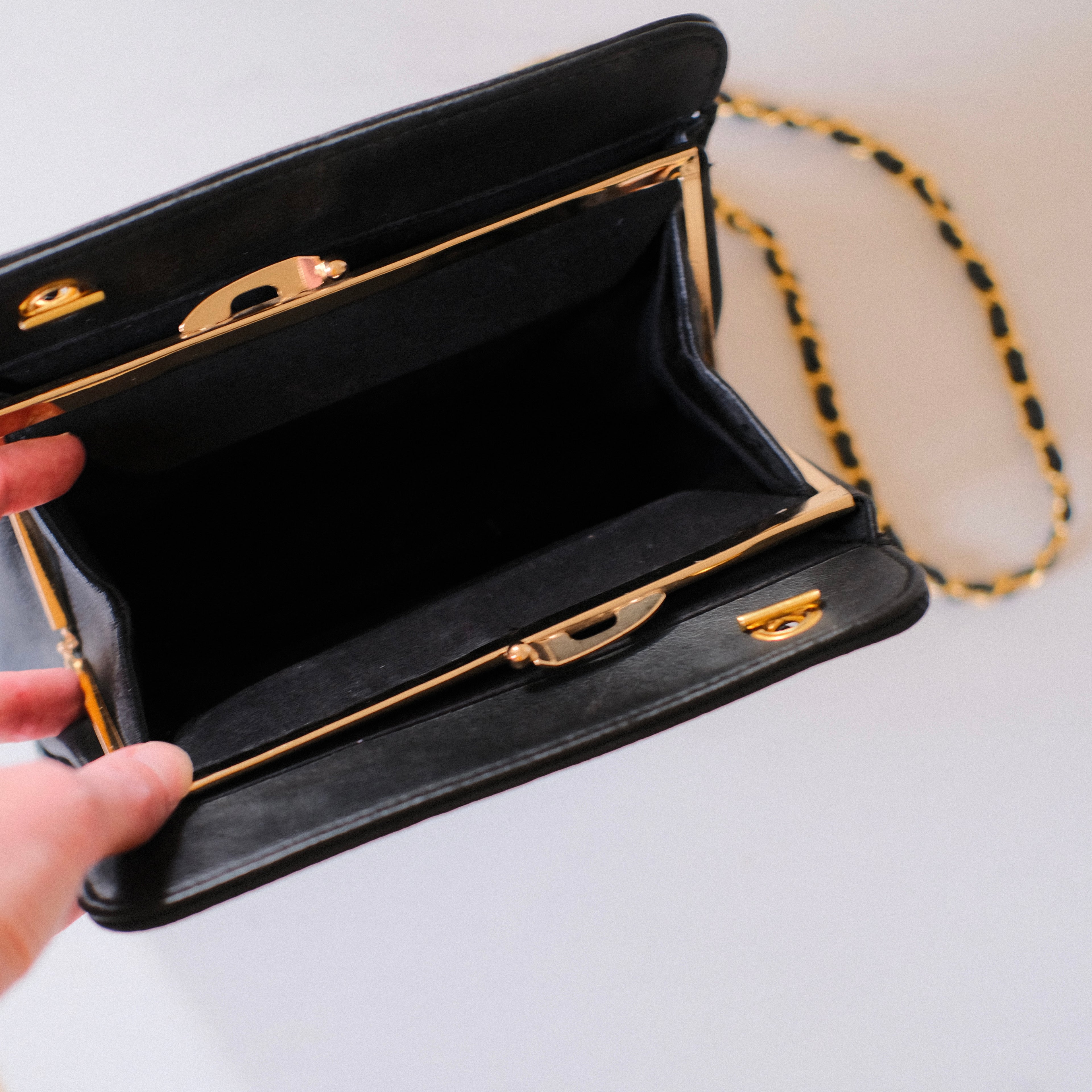 Vintage Black Leather Kiss Lock Bag with Gold Chain Strap