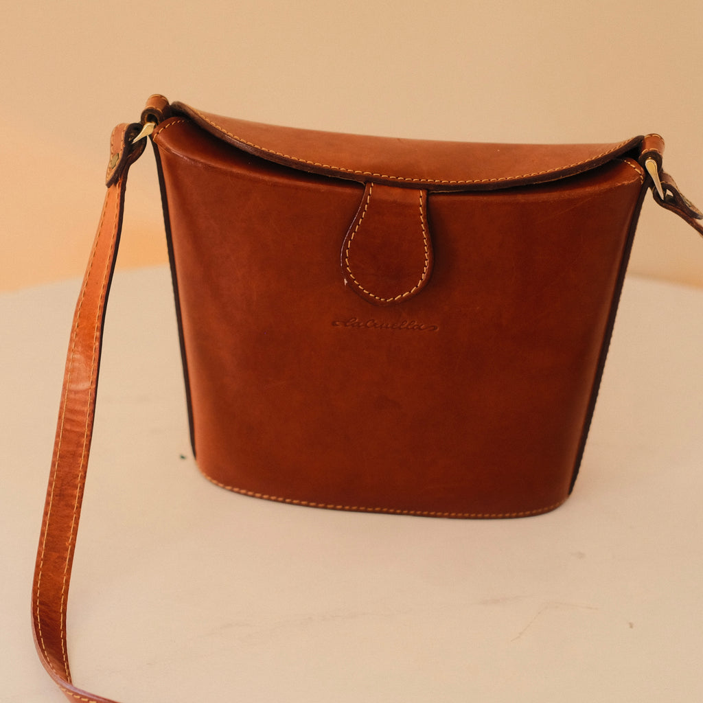 Vintage La Cruella Brown Leather Crossbody