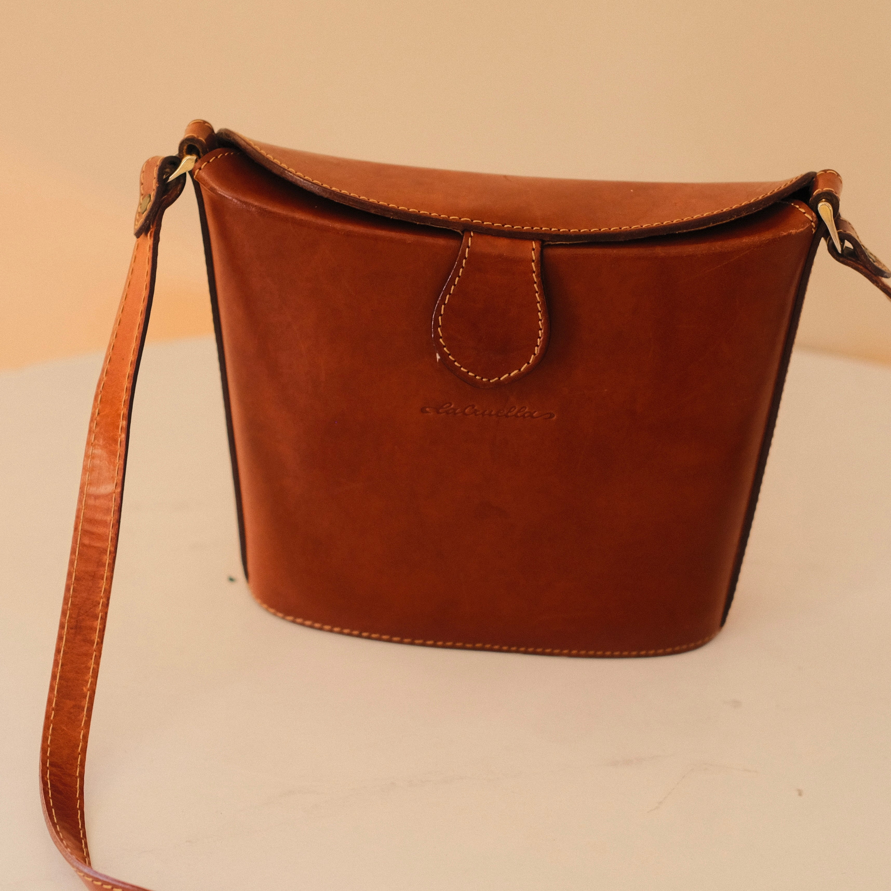 Vintage La Cruella Brown Leather Crossbody