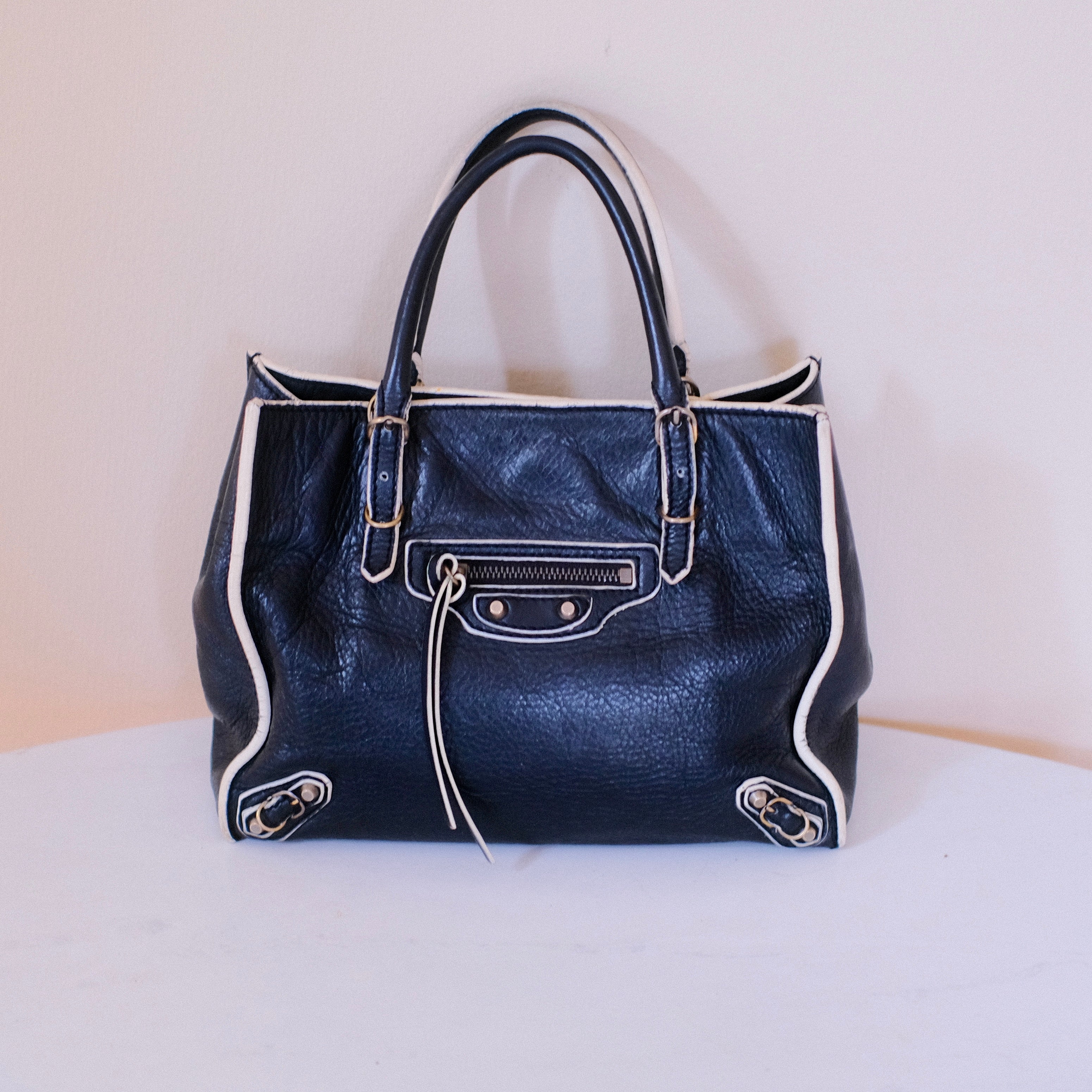 Balenciaga Classic Leather Handbag Black