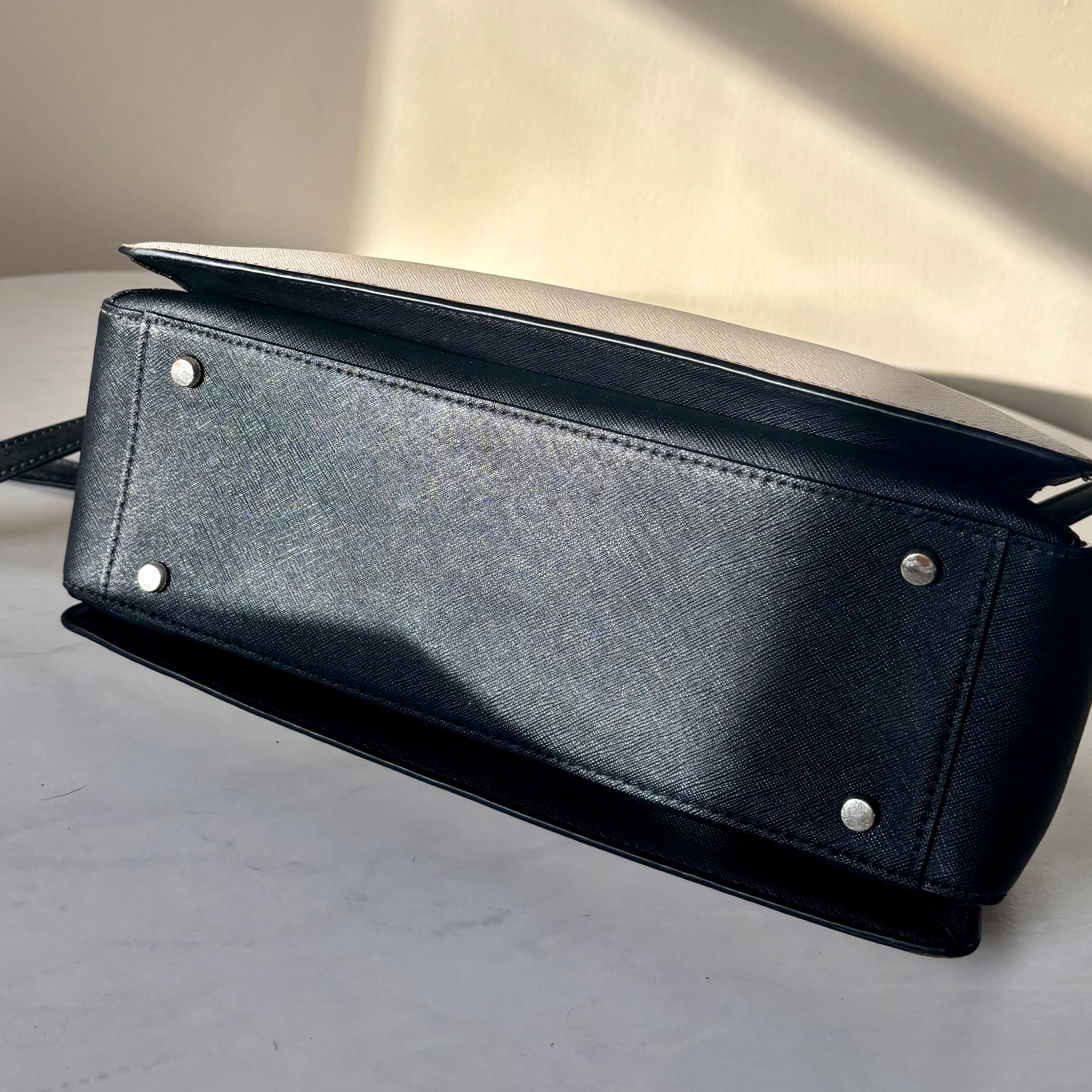 Kate Spade Leather Bicolor Bag