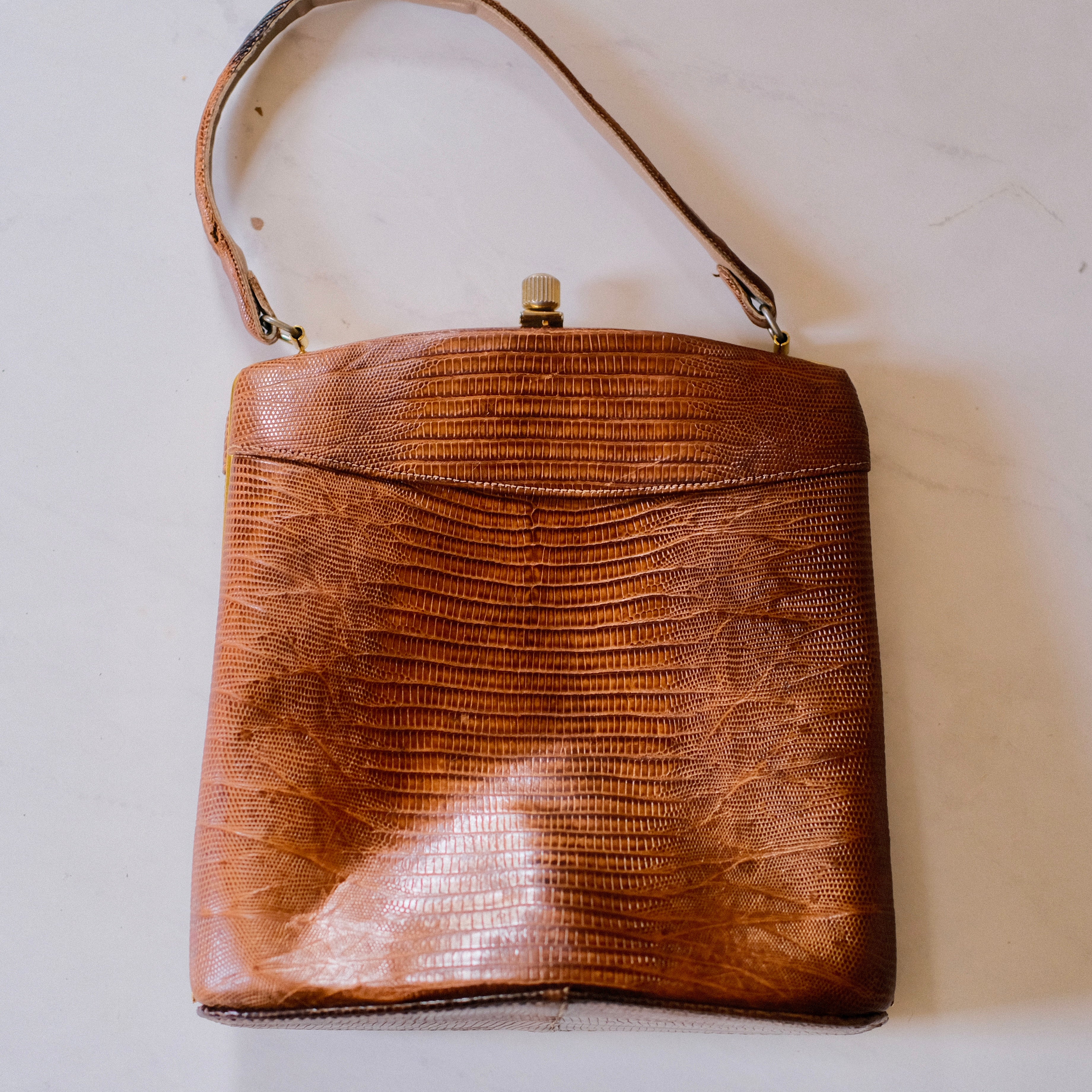 Vintage Leon of California Brown Lizard Kiss Lock Handbag