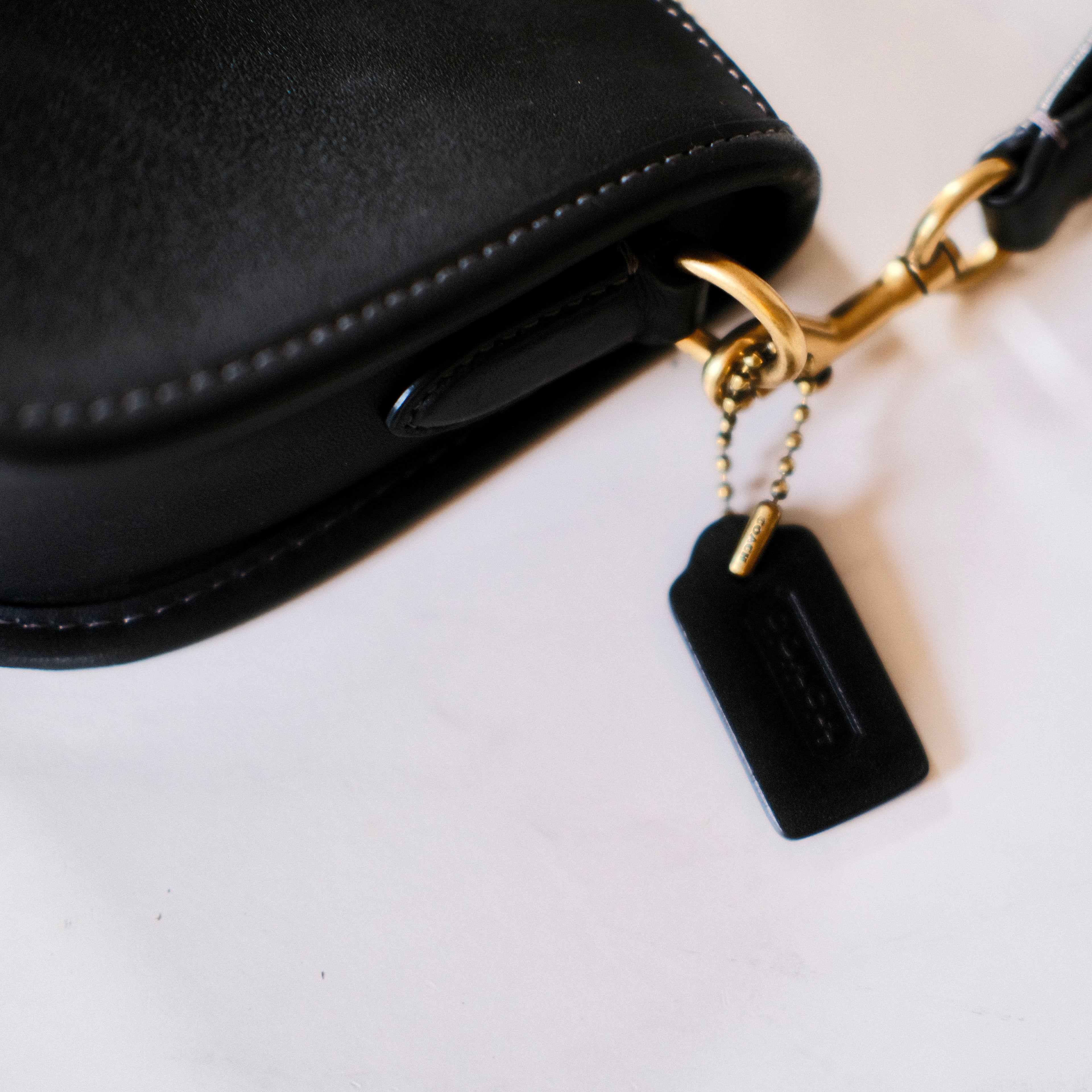 Coach Swinger Leather Shoulder Bag Black