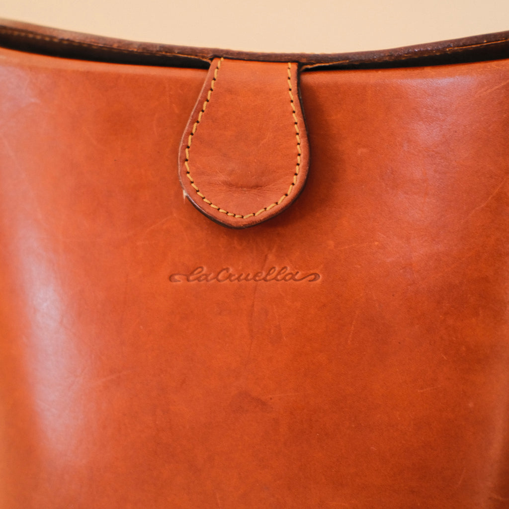 Vintage La Cruella Brown Leather Crossbody