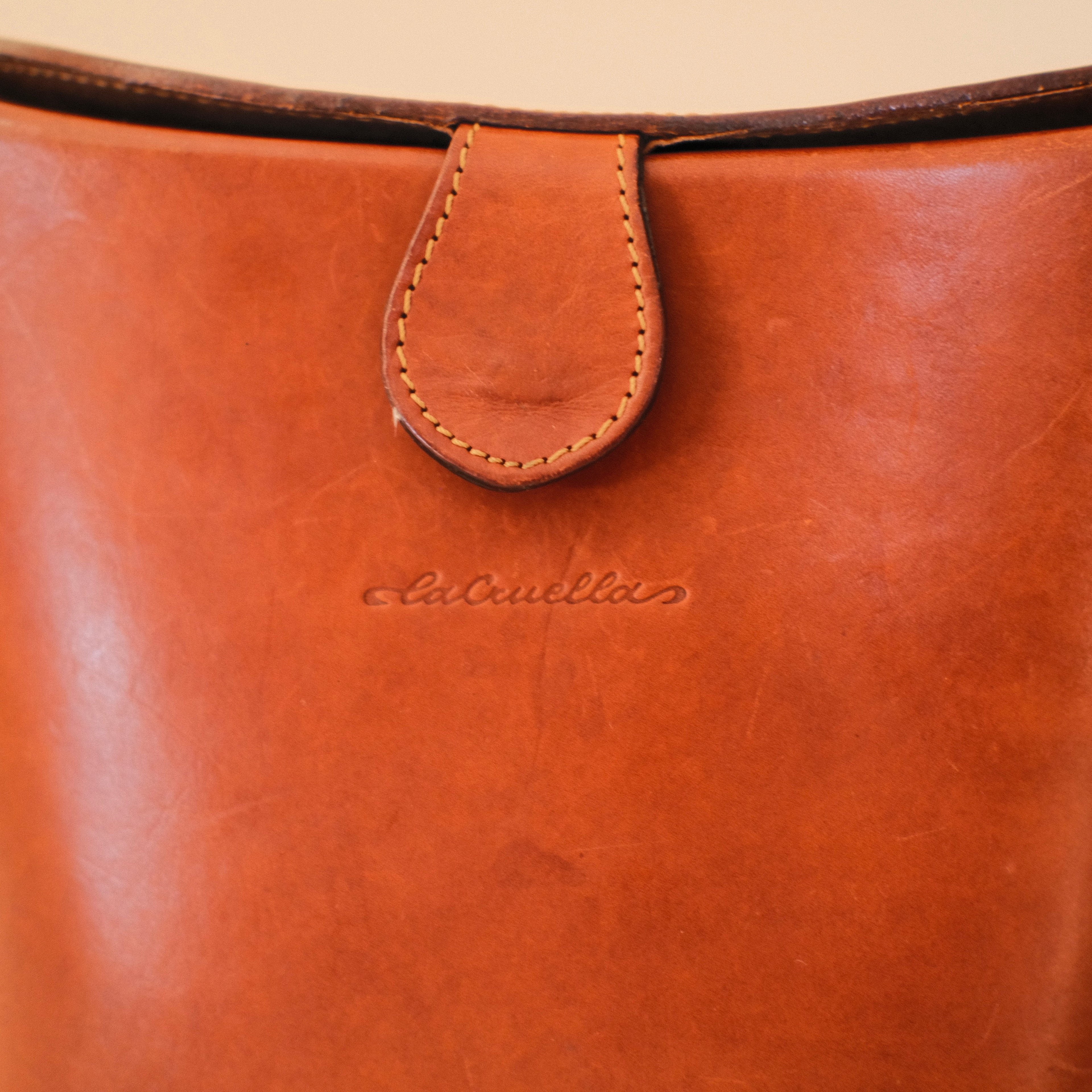 Vintage La Cruella Brown Leather Crossbody