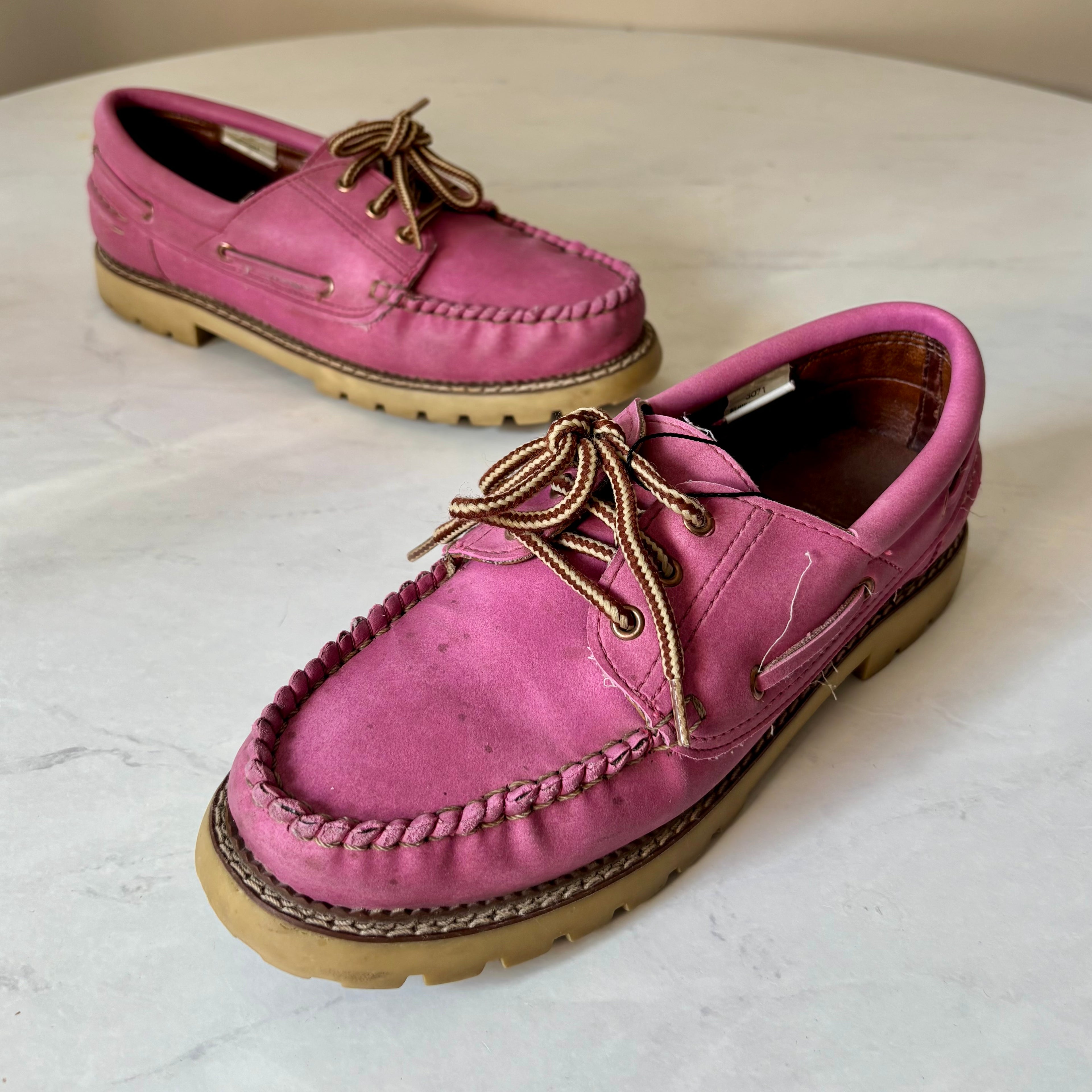 Vintage Pink Suede Boat Shoe Loafers — Size 7.5