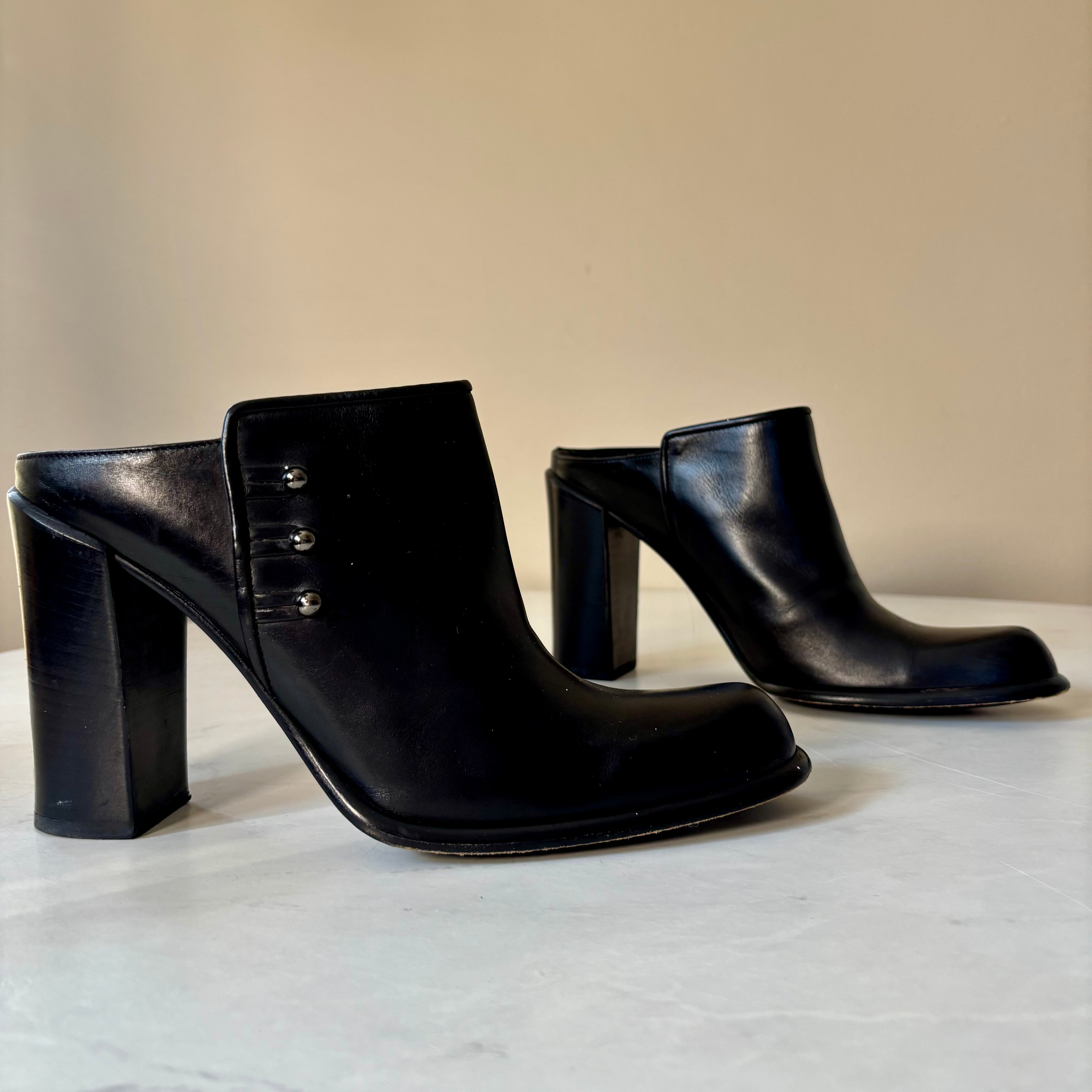 Via Spiga Black Leather Block Heel Mules — Size 8.5