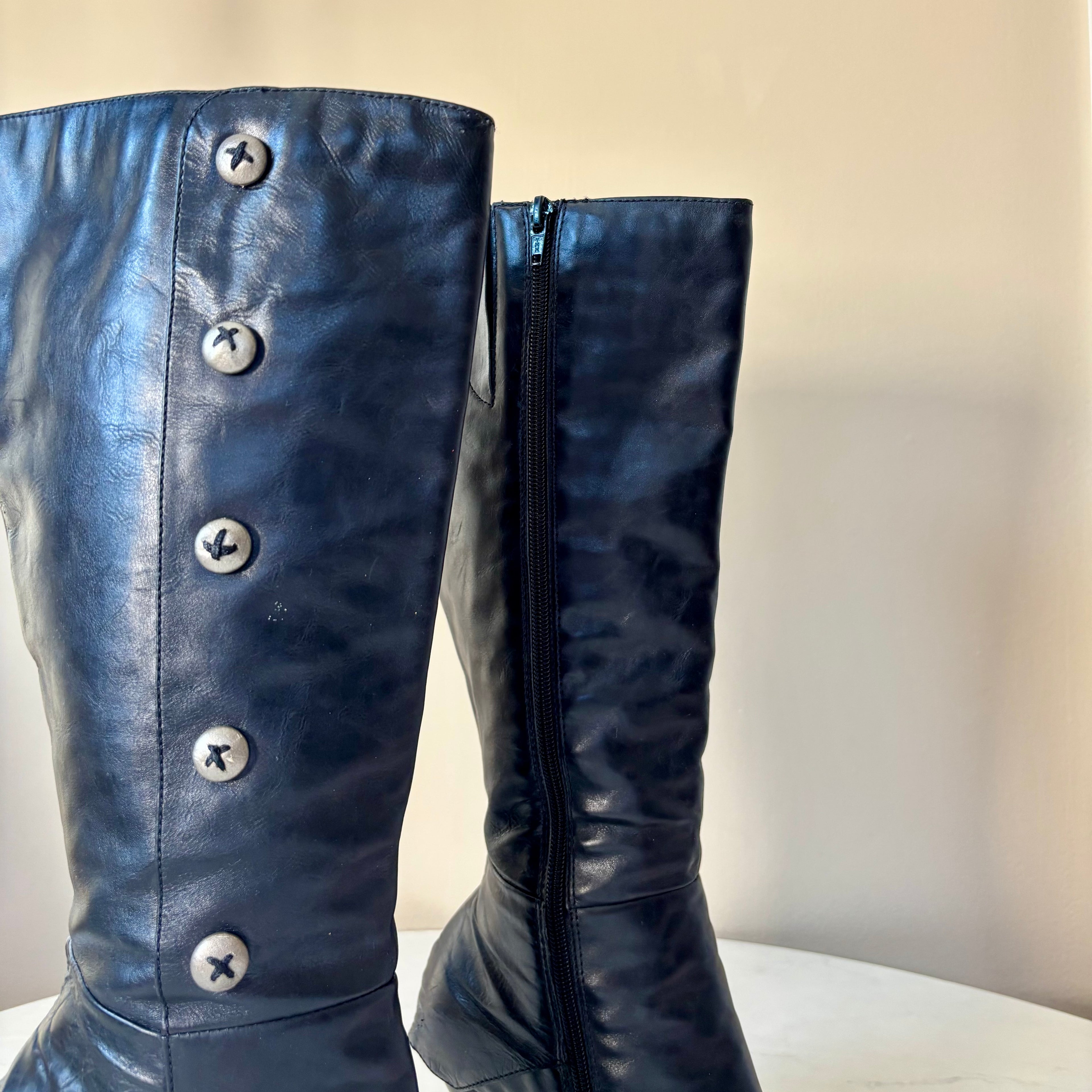 Vintage Black Leather Boots with Buttons — Size 8.5