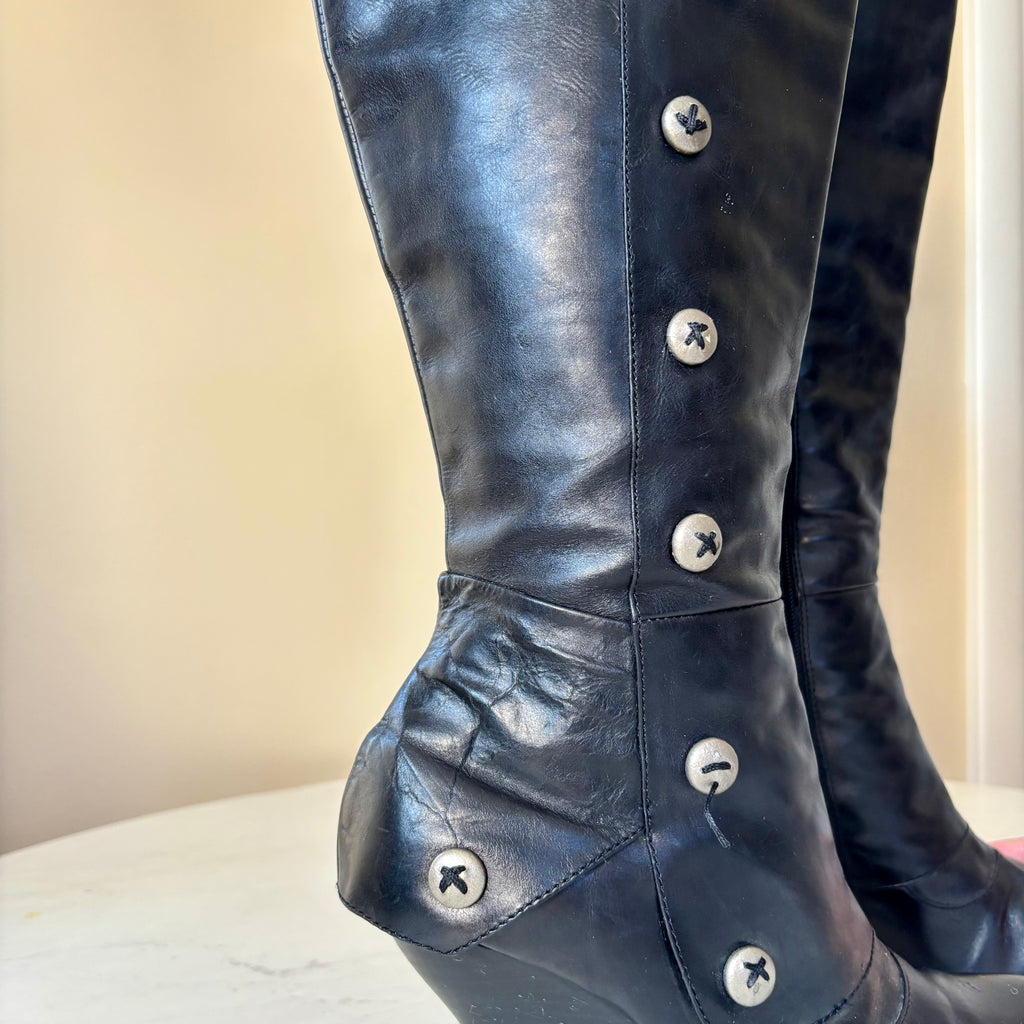 Vintage Black Leather Boots with Buttons — Size 8.5