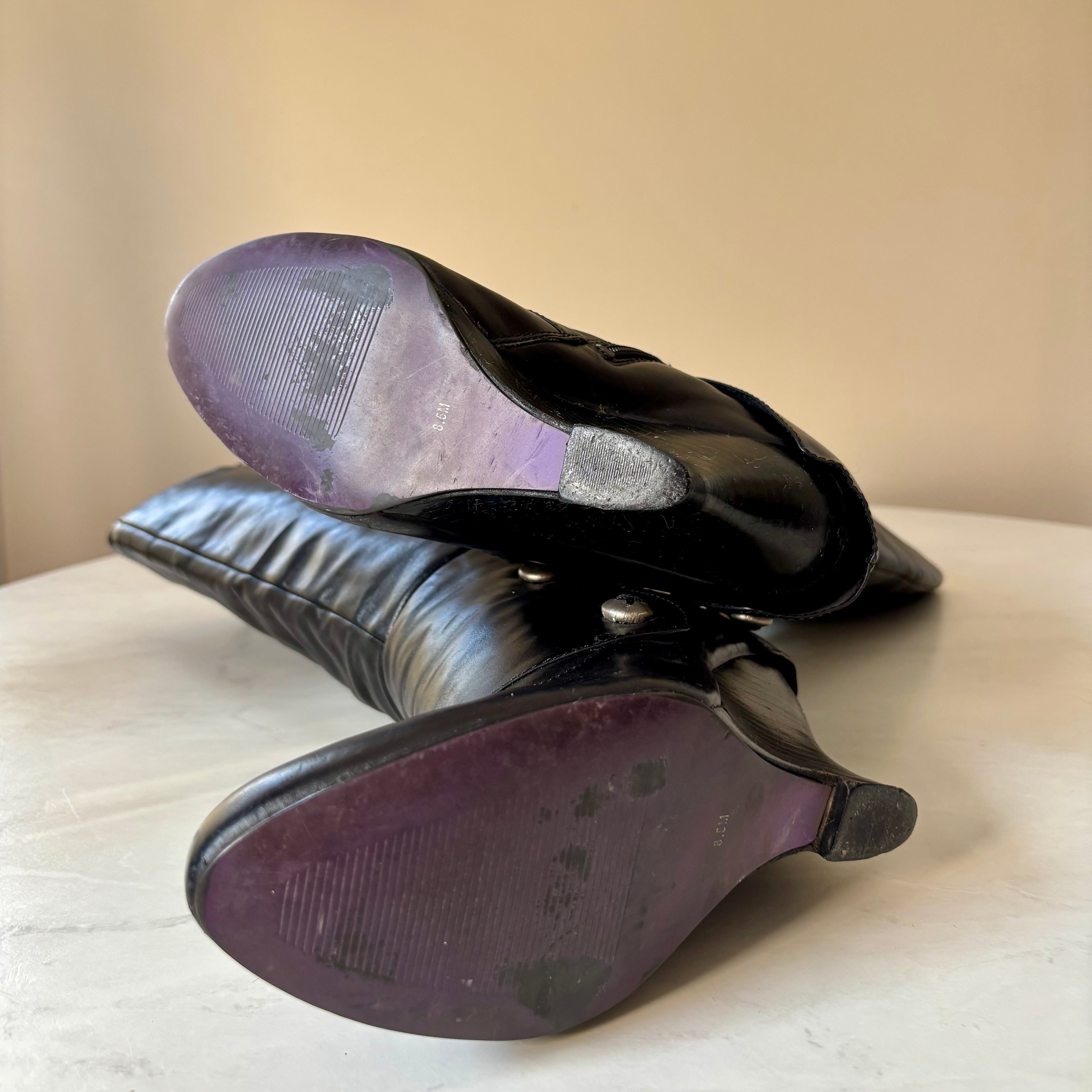 Vintage Black Leather Boots with Buttons — Size 8.5